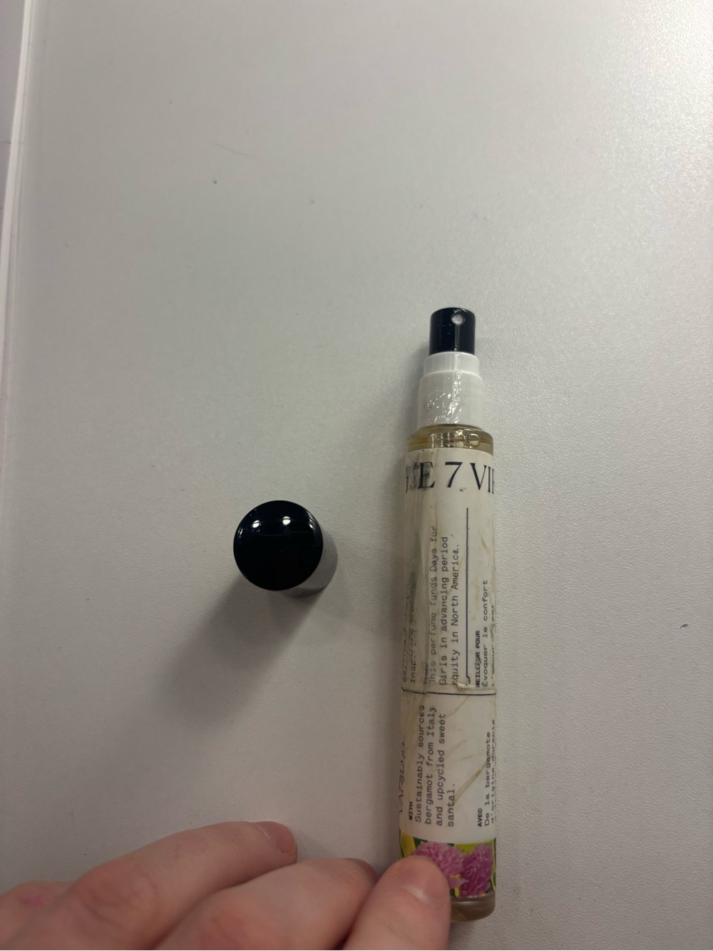 The 7 Virtues Amber Vanilla Perfume - Picture 3 of 4
